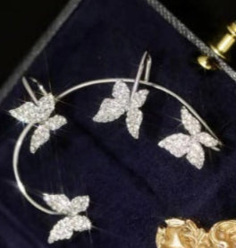 Fashion Butterfly Ear Clip & Hook