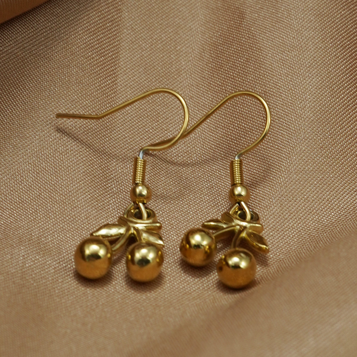 Lxalry 18K Gold Plated Cherry Mirror Jewelry Set