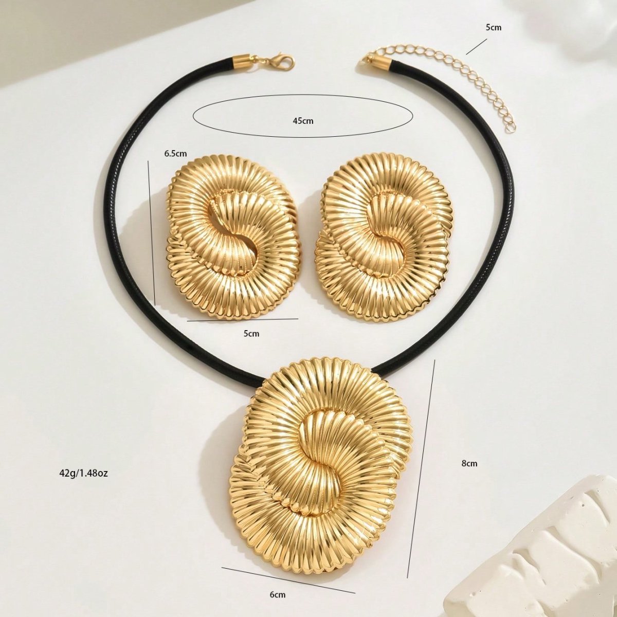 Glamorous Gold Spiral Necklace & Earrings Set